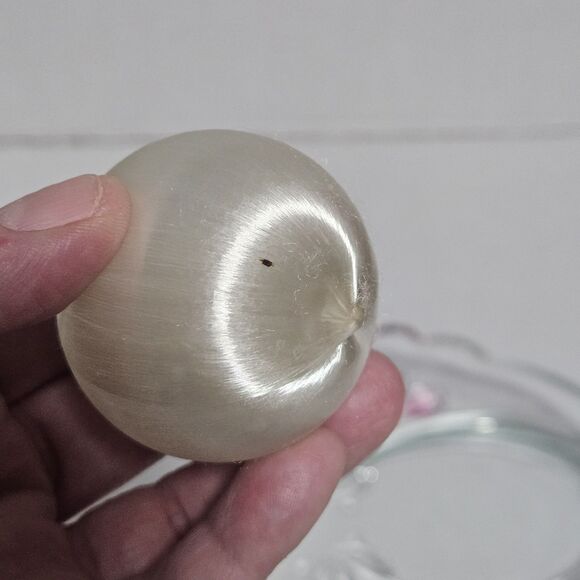 Lot of 19 Satin Ornaments White Christmas Ball Craft Plastic Hanger - Picture 6 of 7